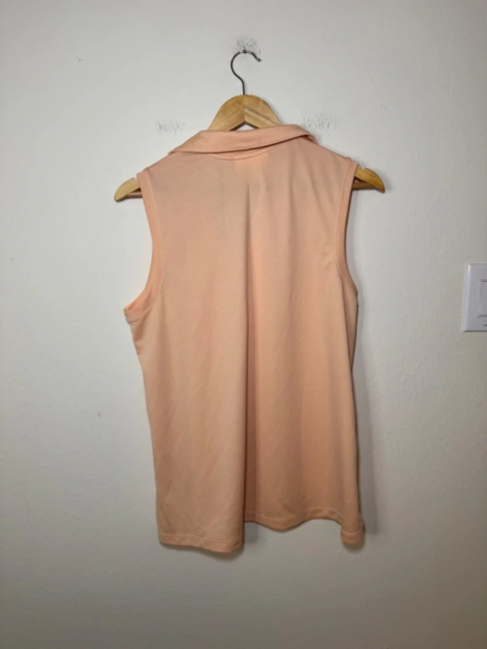 Walter Hagen Sleeveless Polo Women’s XXL Peach Fuzz Golf Shirt Performance NWT - Picture 6 of 6